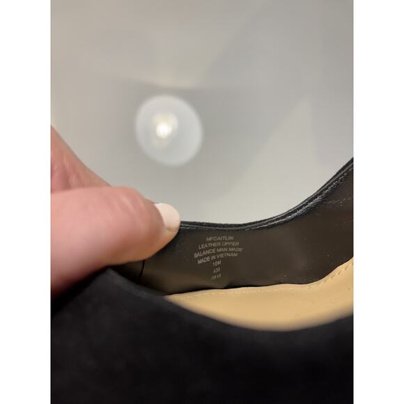 Marc Fisher Women’s Size 10 Caitlin Black Suede High Heels Pointy Toe Pumps - Picture 8 of 8